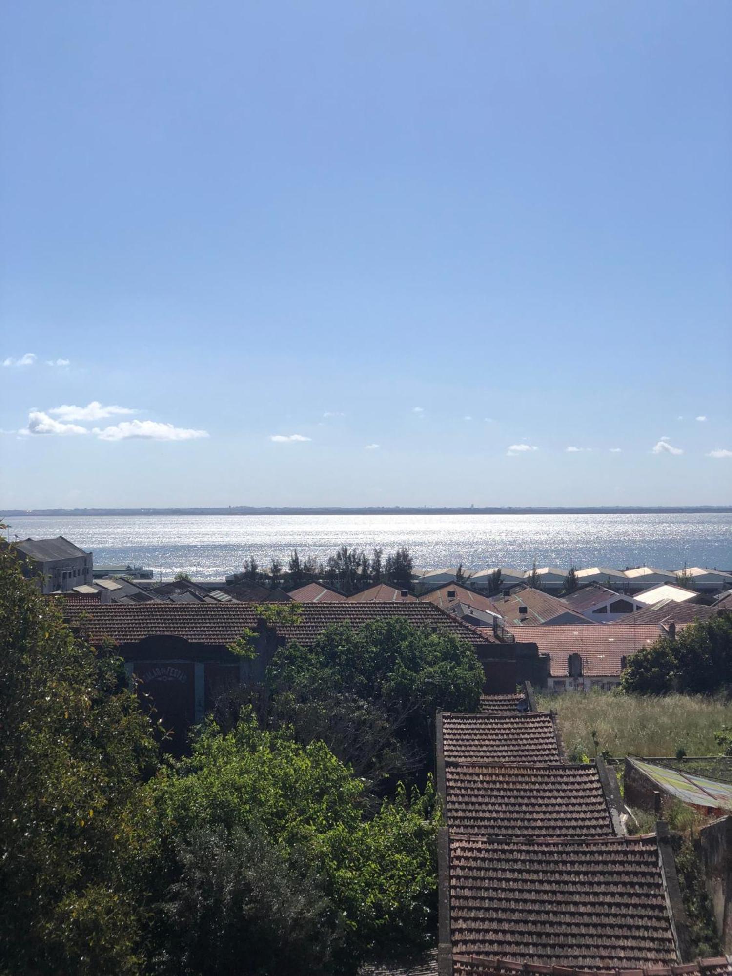 Quarto Com Vista Do Rio Tejo Ξενοδοχείο Lisboa Εξωτερικό φωτογραφία